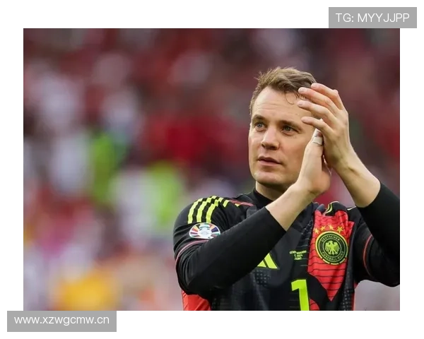 诺伊尔：从德甲新星到拜仁门神的生涯跃迁